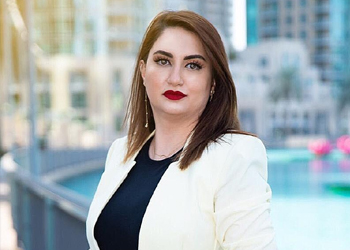 Dr. Vida Moradi Dr. Vida Moradi